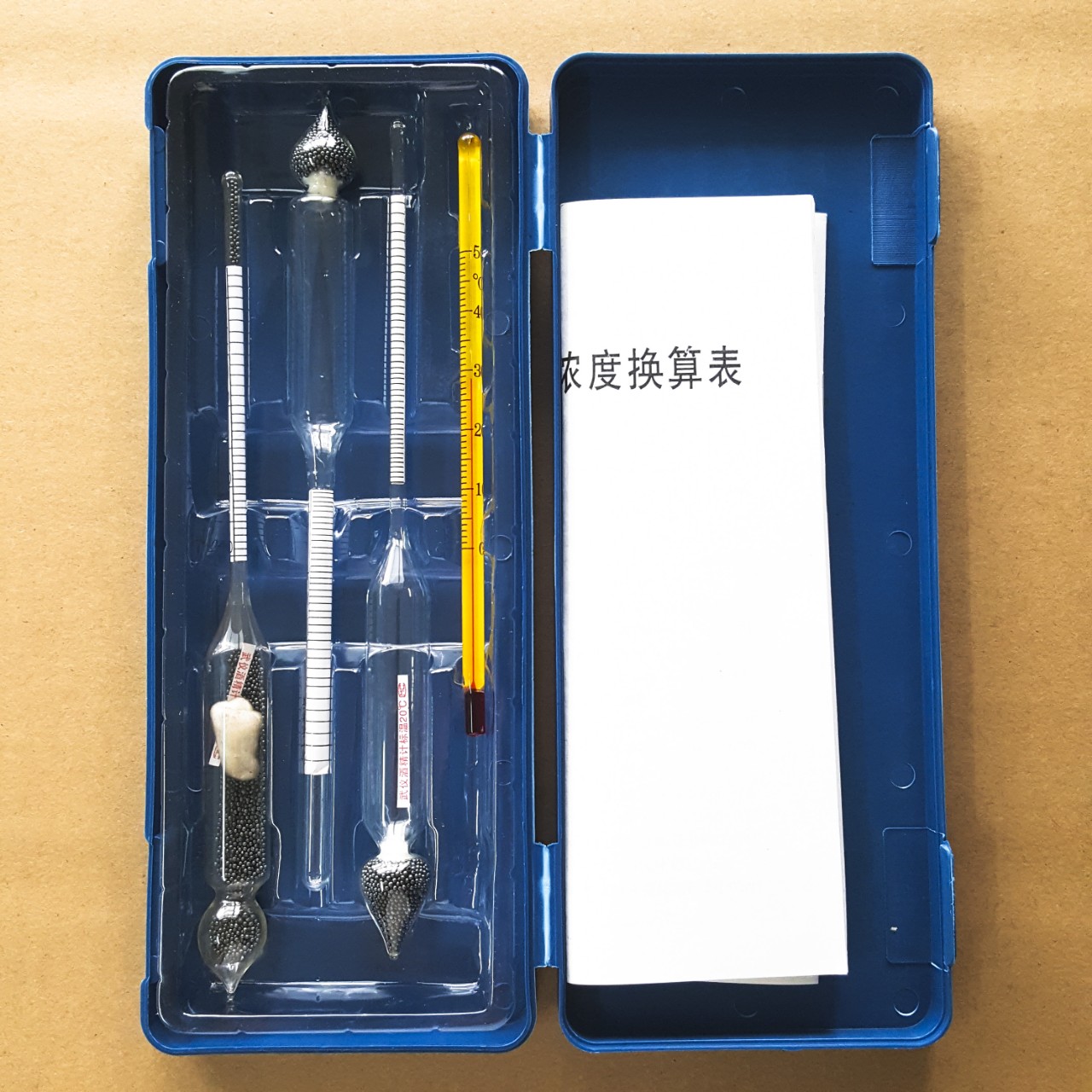 Bộ đo nồng độ cồn gồm 3 cồn kế và nhiệt kế