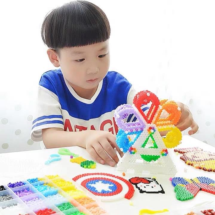 Bộ đồ chơi handmade hạt màu kỳ thú Hama, Perler gồm 10 màu, tặng kèm đầy đủ phụ kiện, kích thước 5mm