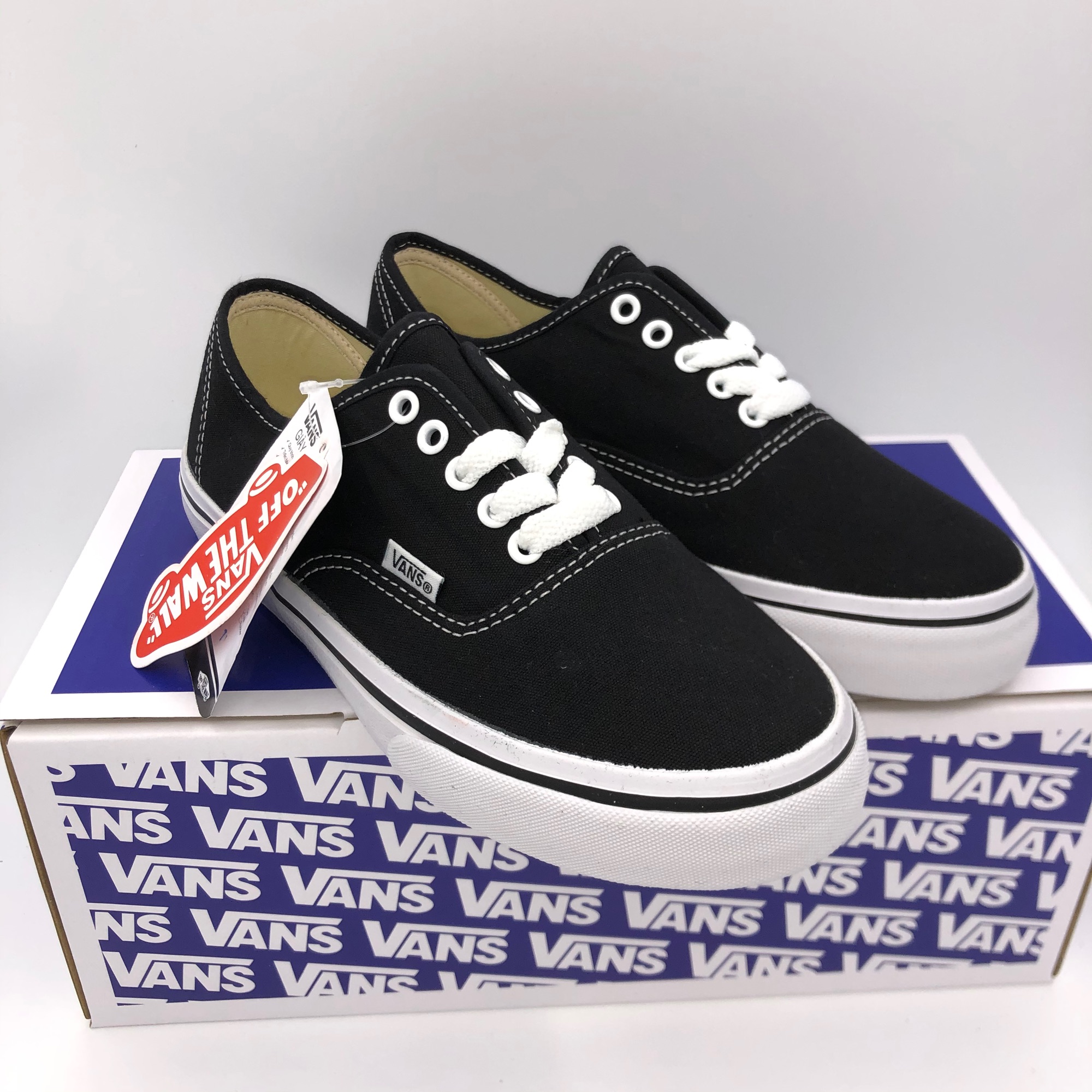 GIÀY VANS CLASSIC ĐEN (Full box, tag)