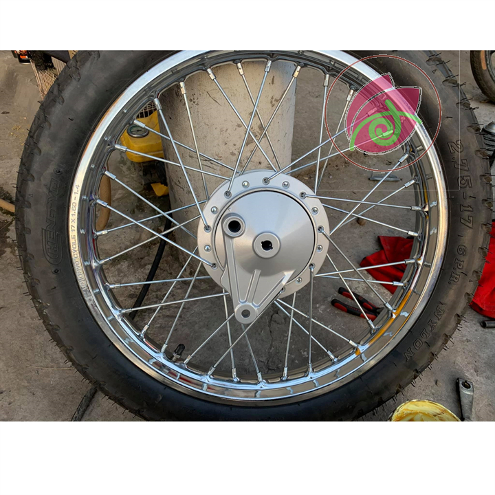 Sơn xịt samurai màu bạc pha lê - y155