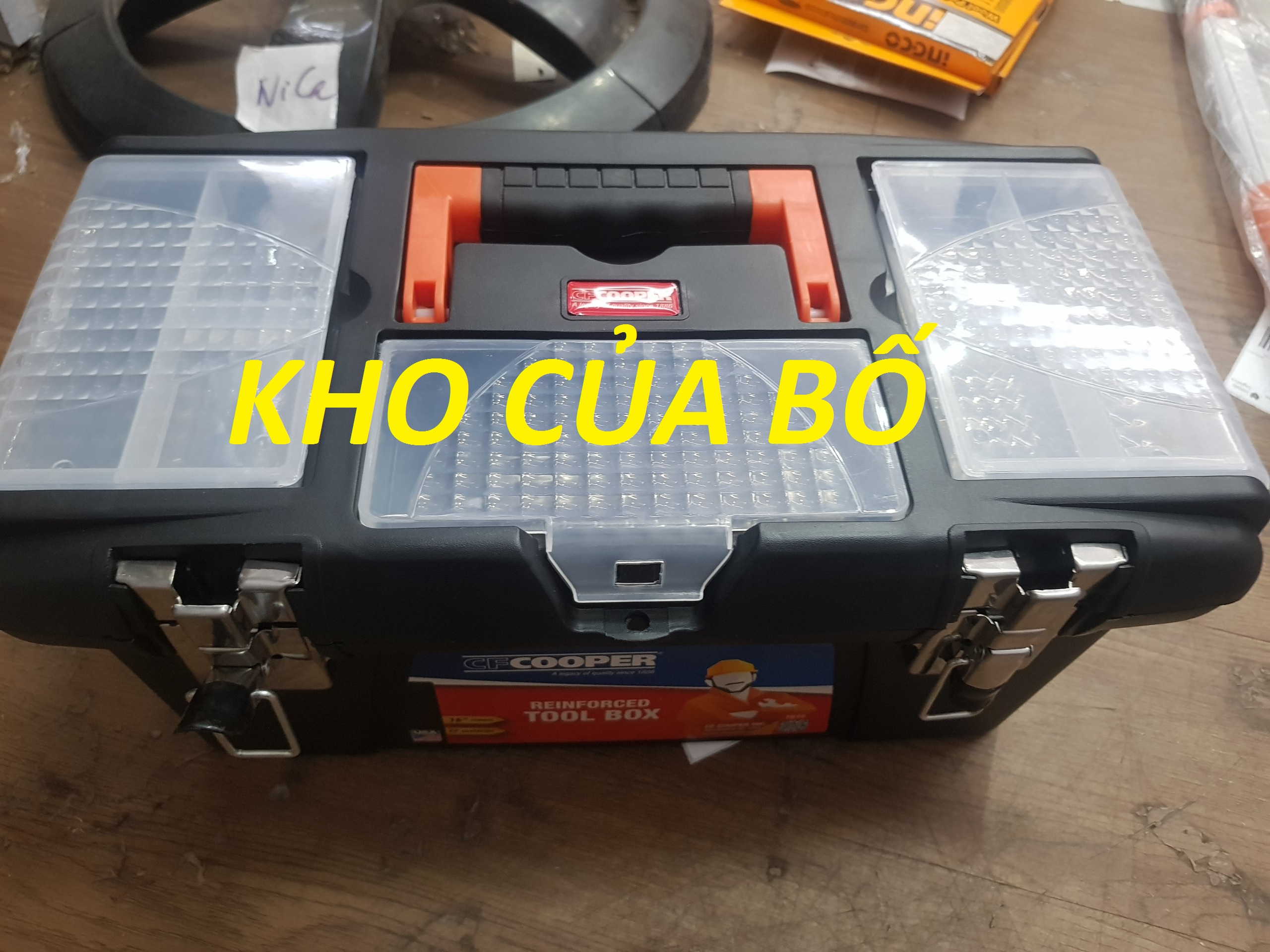 Thùng đồ nghề 16in - (41 x 22 x 19cm) CFCooper (màu đen) TB16-Đ
