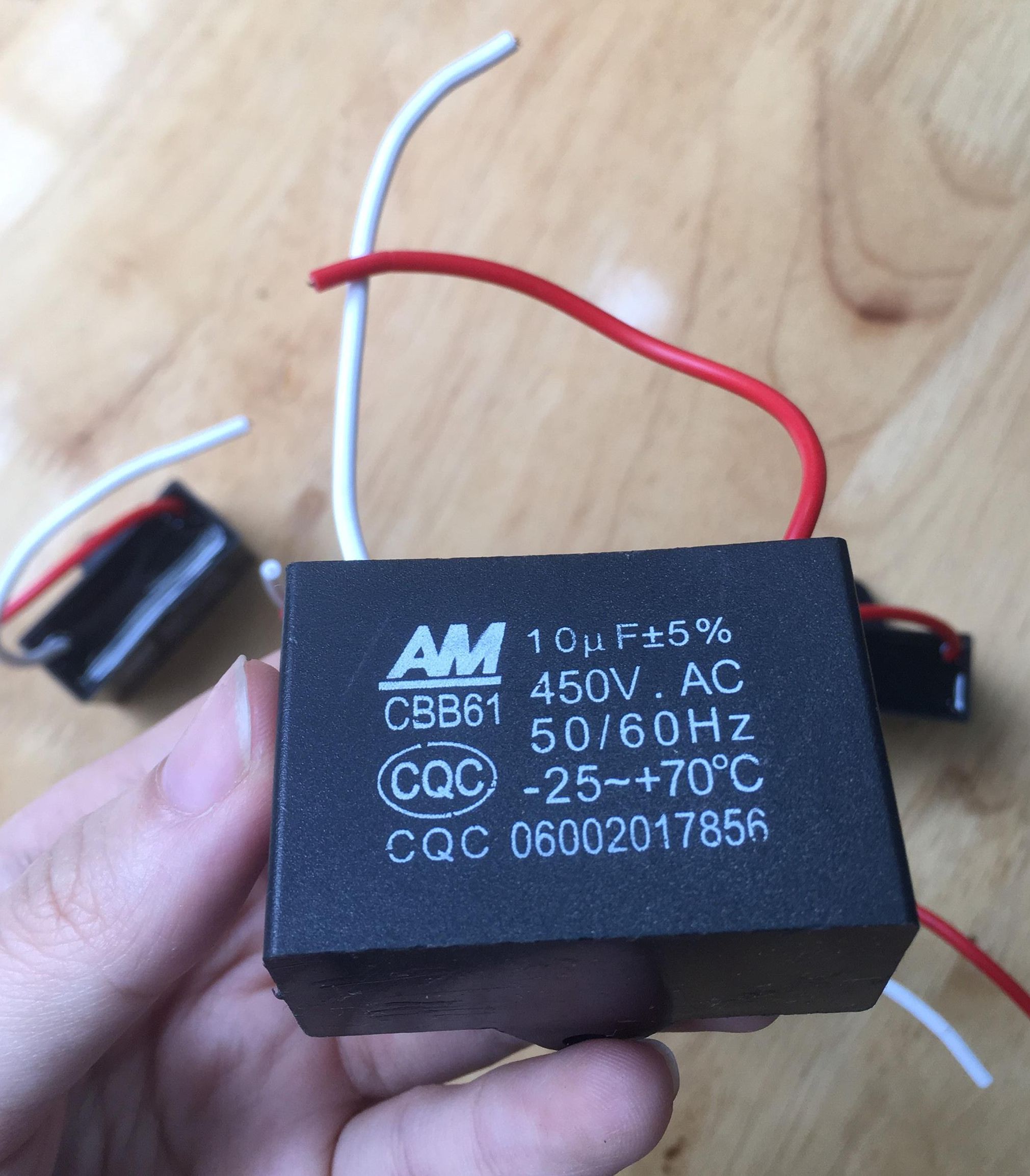 Tụ điện động cơ 1.5uf đến 10uf - Tụ quạt khởi động