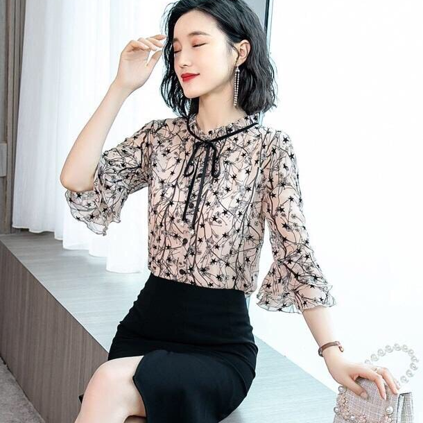 Áo kiểu họa tiết xinh xắn - ak845611