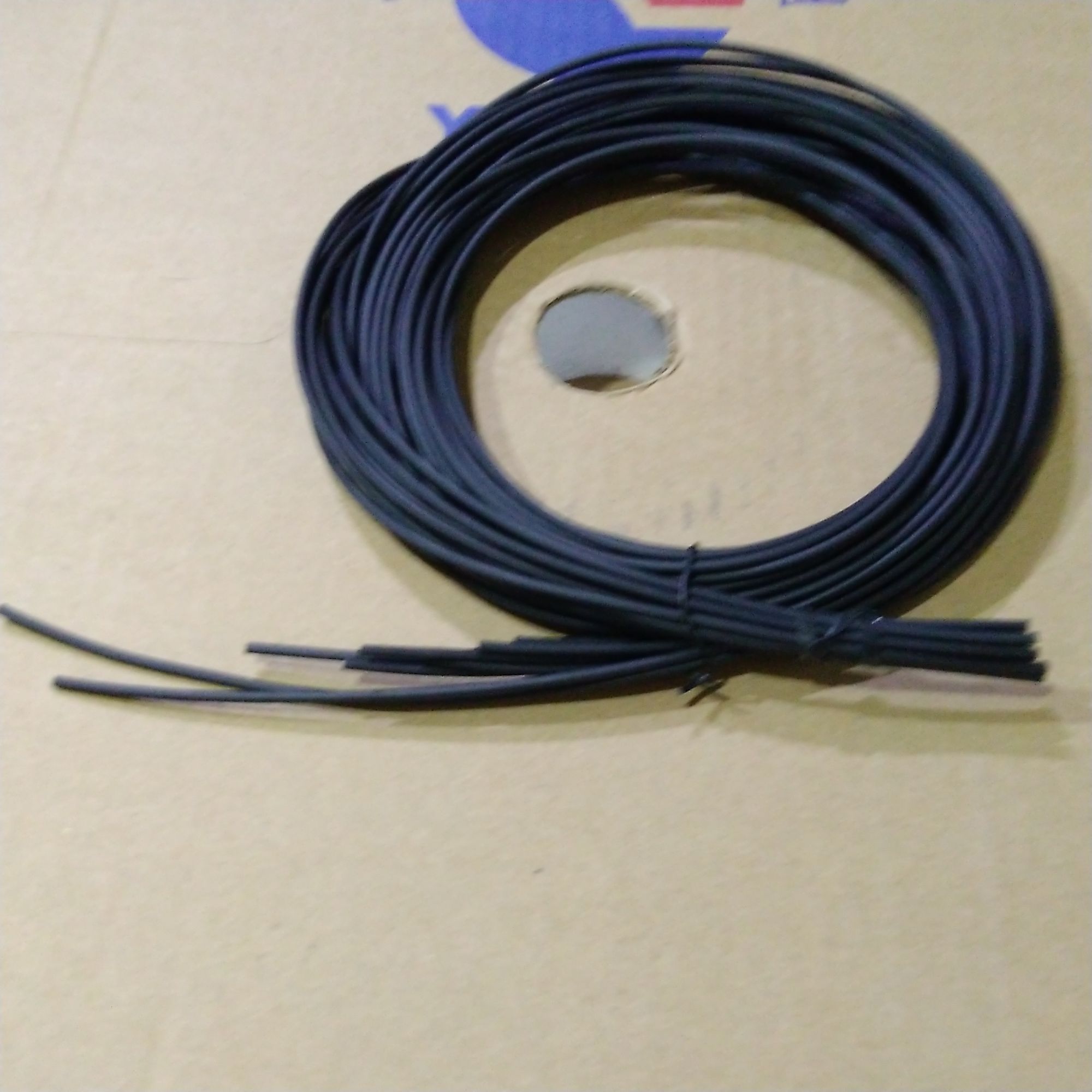 [HCM]600 ống gen co nhiệt phi 2mm cắt sẵn 30mm màu đen.