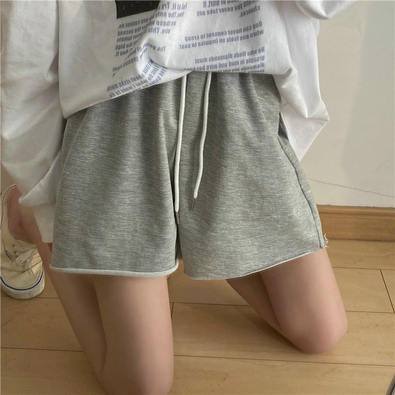 Quần Short Lửng Ống Rộng Cạp Cao Q2066