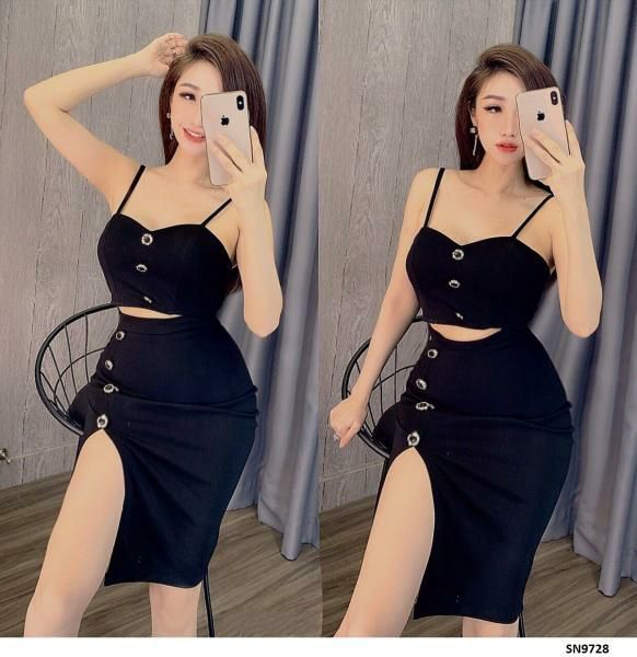 sét áo 2 dây xẻ tà đính nút sexy