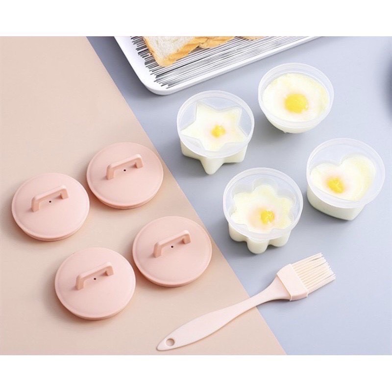 Khuôn Hấp Trứng, Làm Bánh Cho Bé (bộ 4 khuôn nhựa kèm chổi silicon quét dầu)