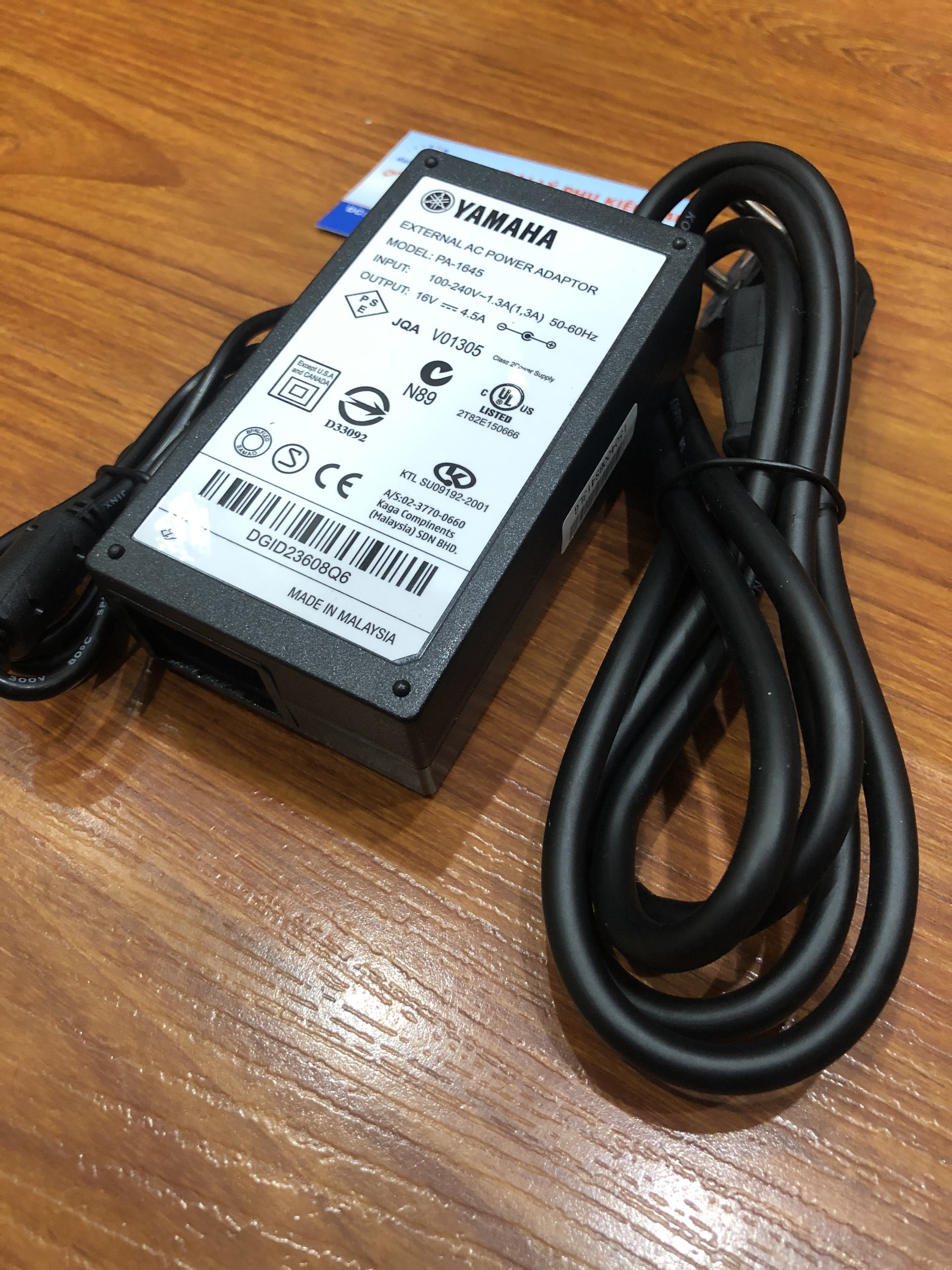 Dc 16v 4.5a (adapter nguồn cho đàn yamaha psr-s650)