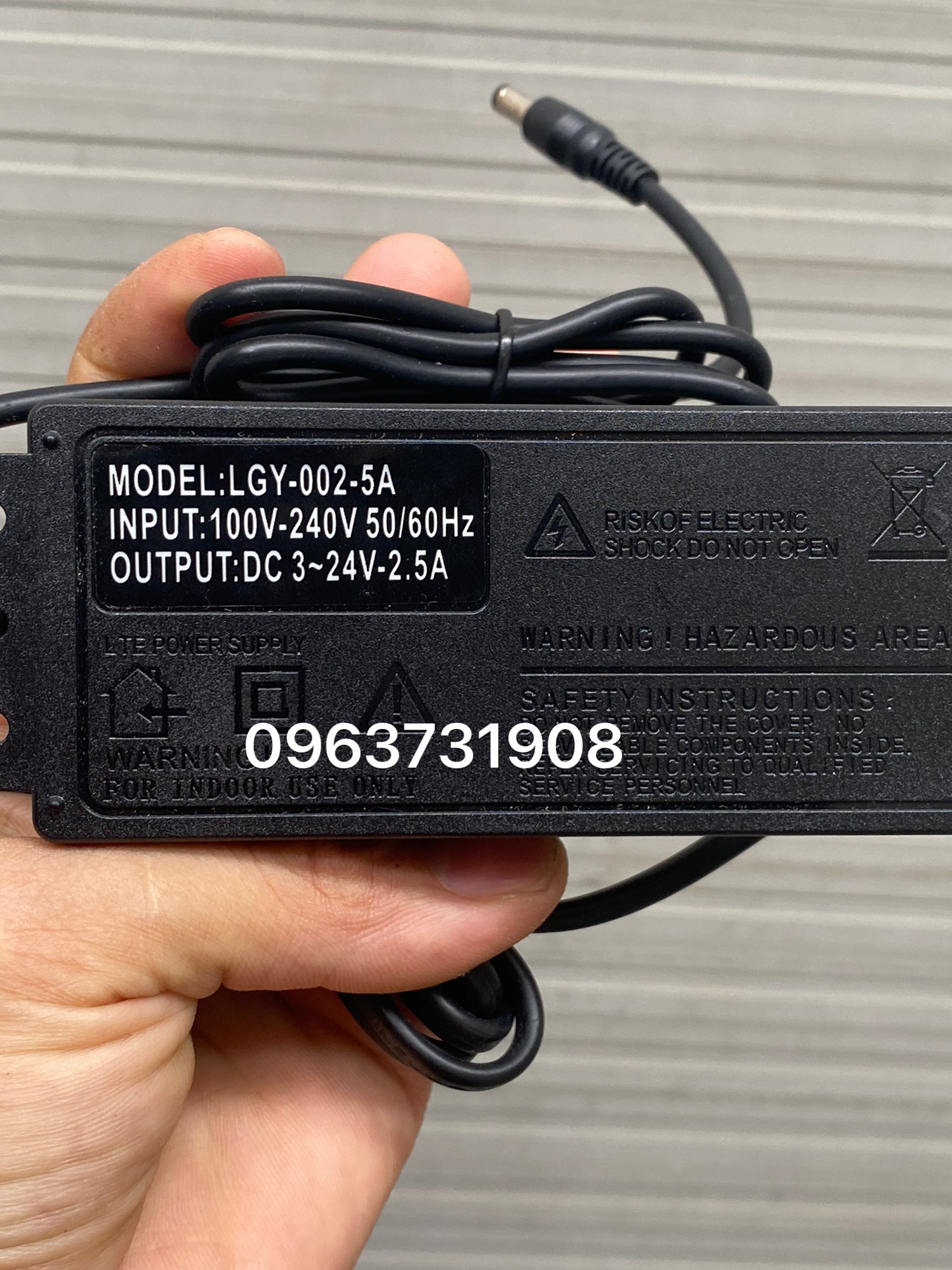 Bộ chỉnh nguồn đa năng 3v đến 24v-2.5A