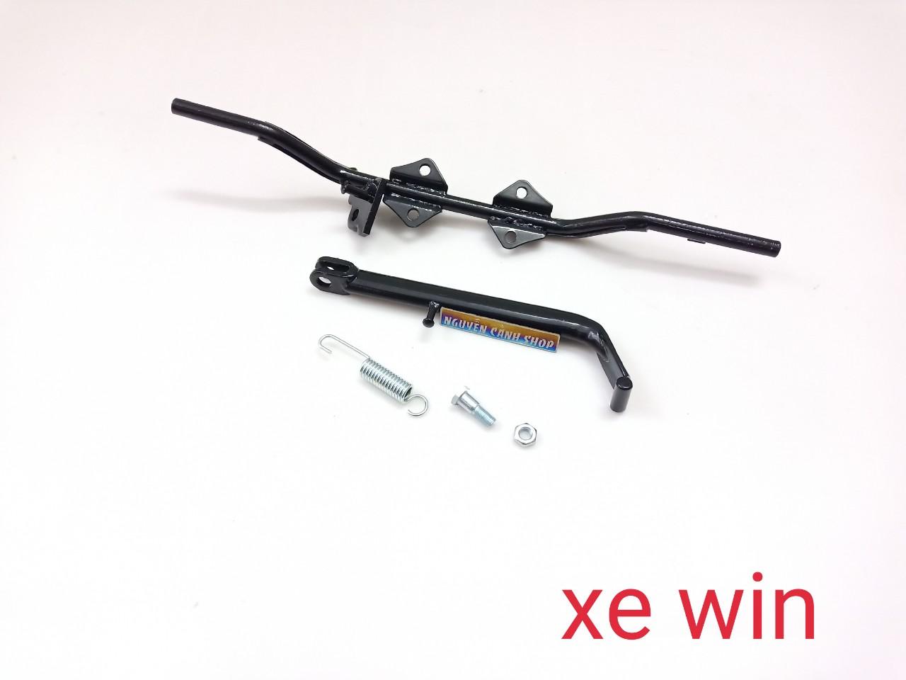 gác chân xe win 100 có chống nghiên