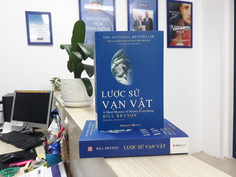 Sách - Lược Sử Vạn Vật (Tái Bản 2020)