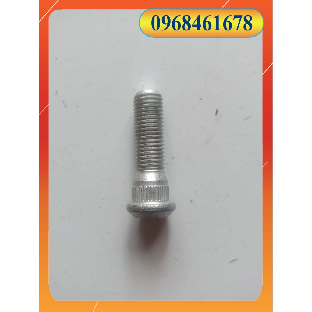 Bu lông tắc kê innova
