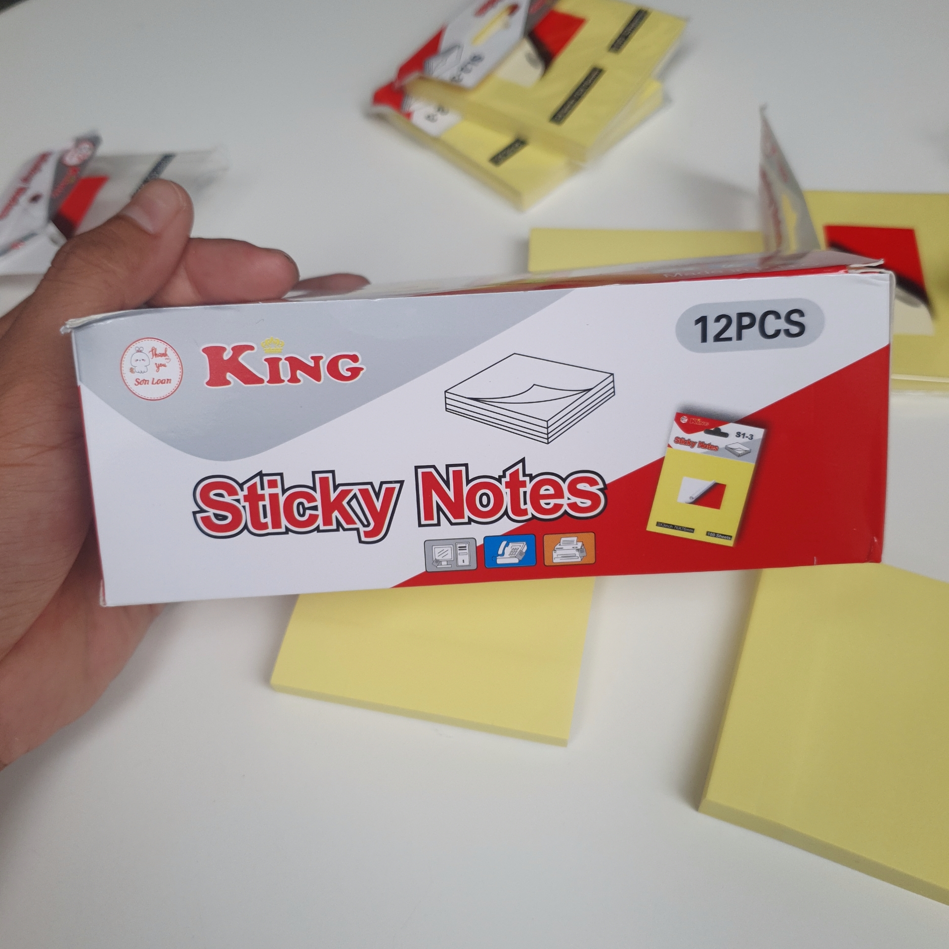 Giấy notes vàng hình vuông (76x76mm) xấp gồm 100 tờ