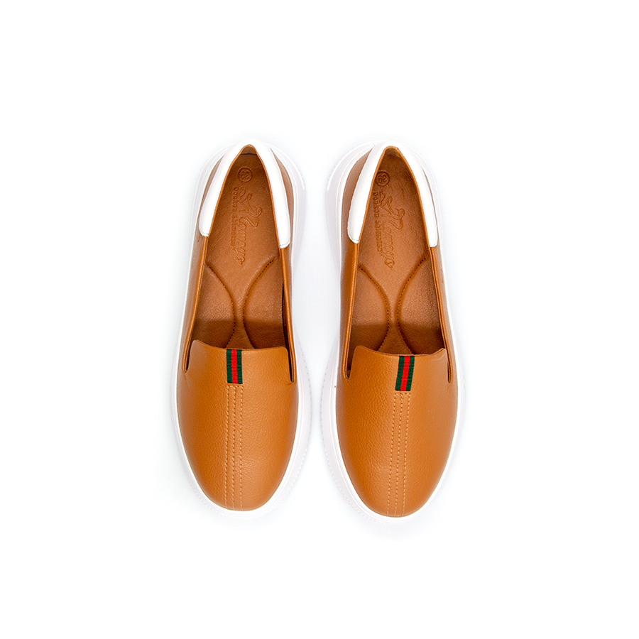 Hunting for a Sale in October |   30% Off Order 199K - Tomoyo Women's Microfiber Leather Sneakers "Super Lightweight" Tmw20502