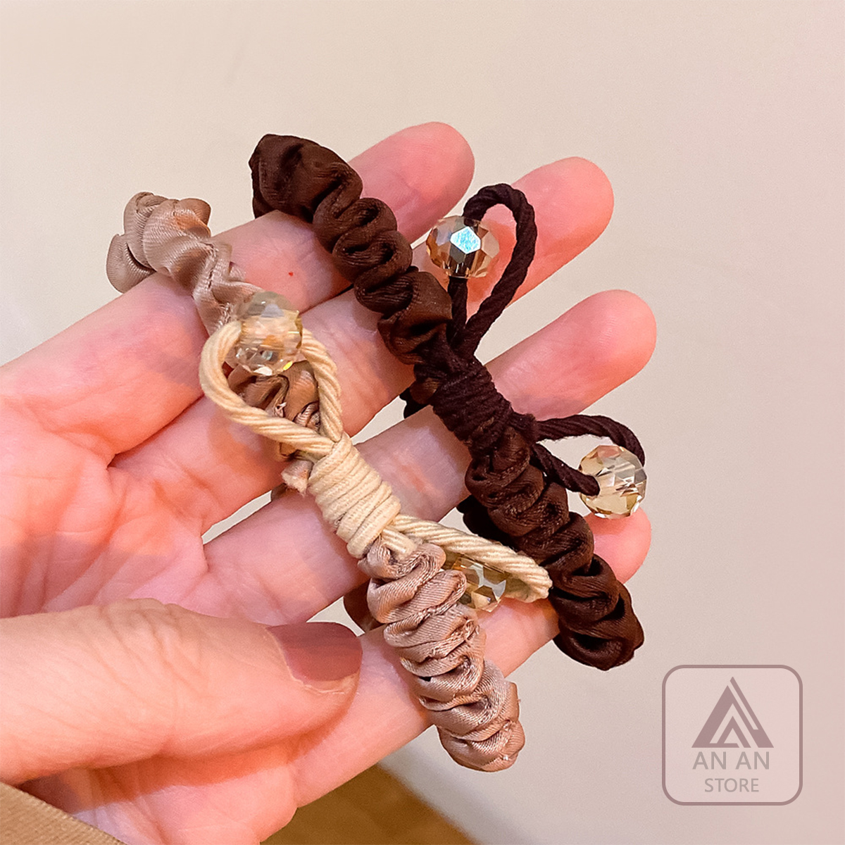 Cột Tóc Scrunchies Vải Satin Dây Nơ Ngọc