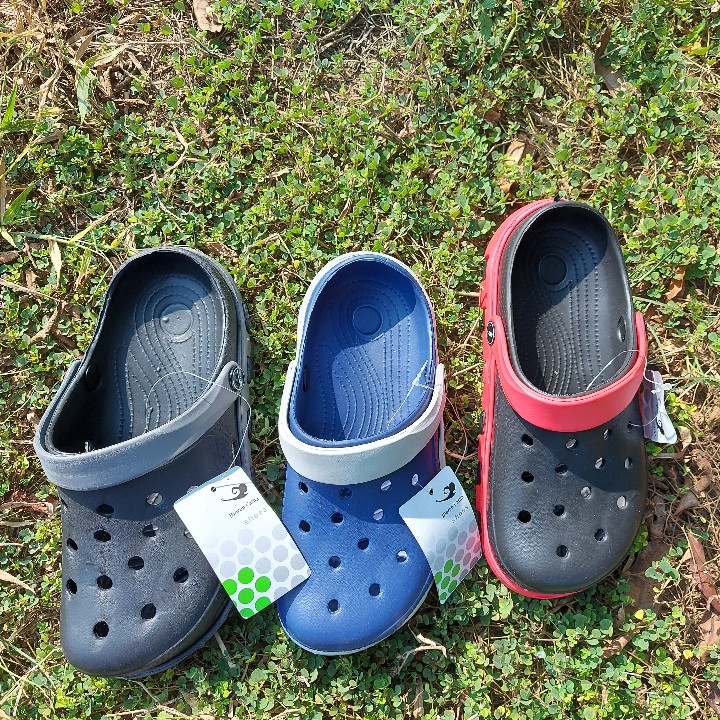 Men's Sandals with Back Straps, Super Light, Super Durable, Can Be Weared on All Types of Ground and Weather, Size 40-44