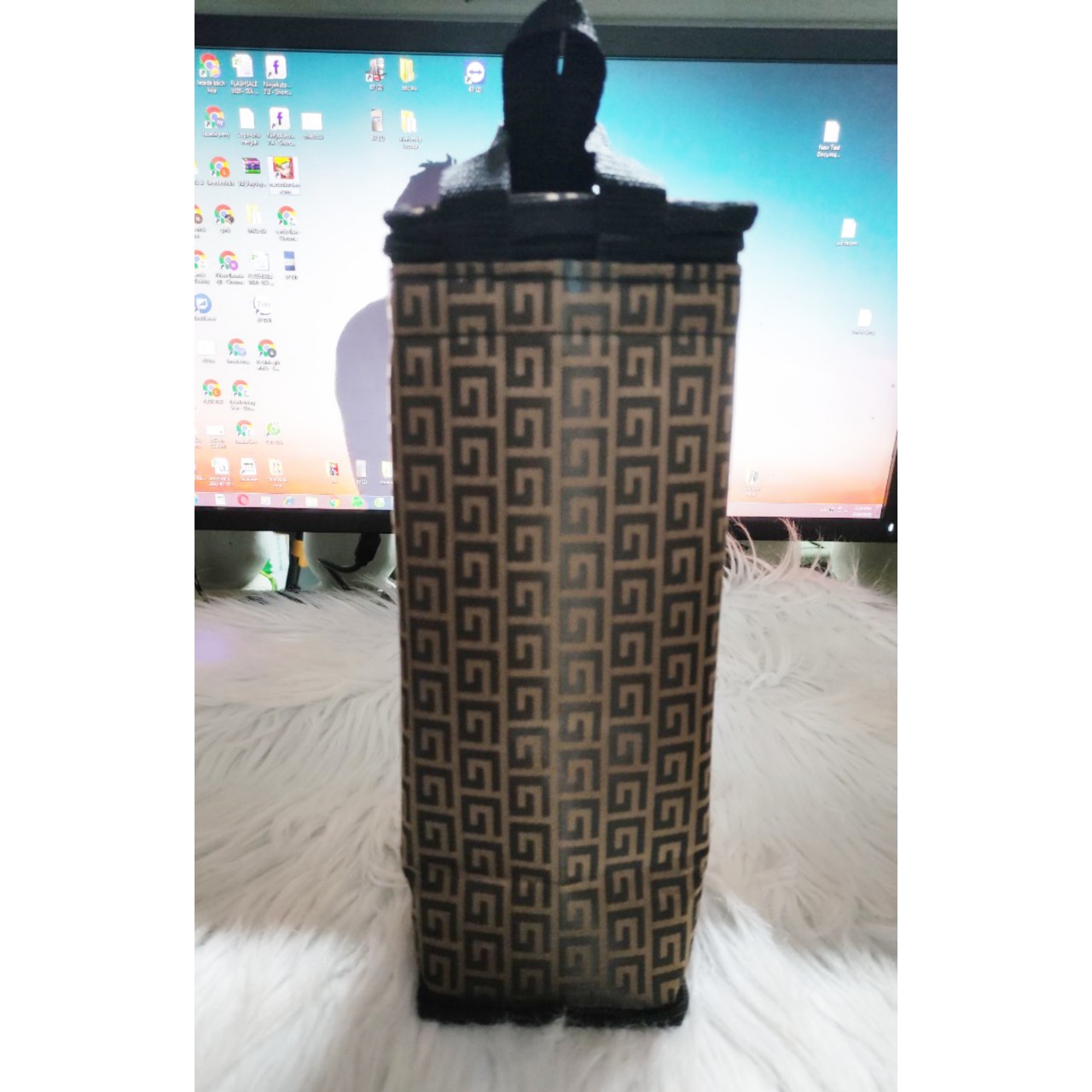 túi đựng bình nước dung tích 1500ml 28CM