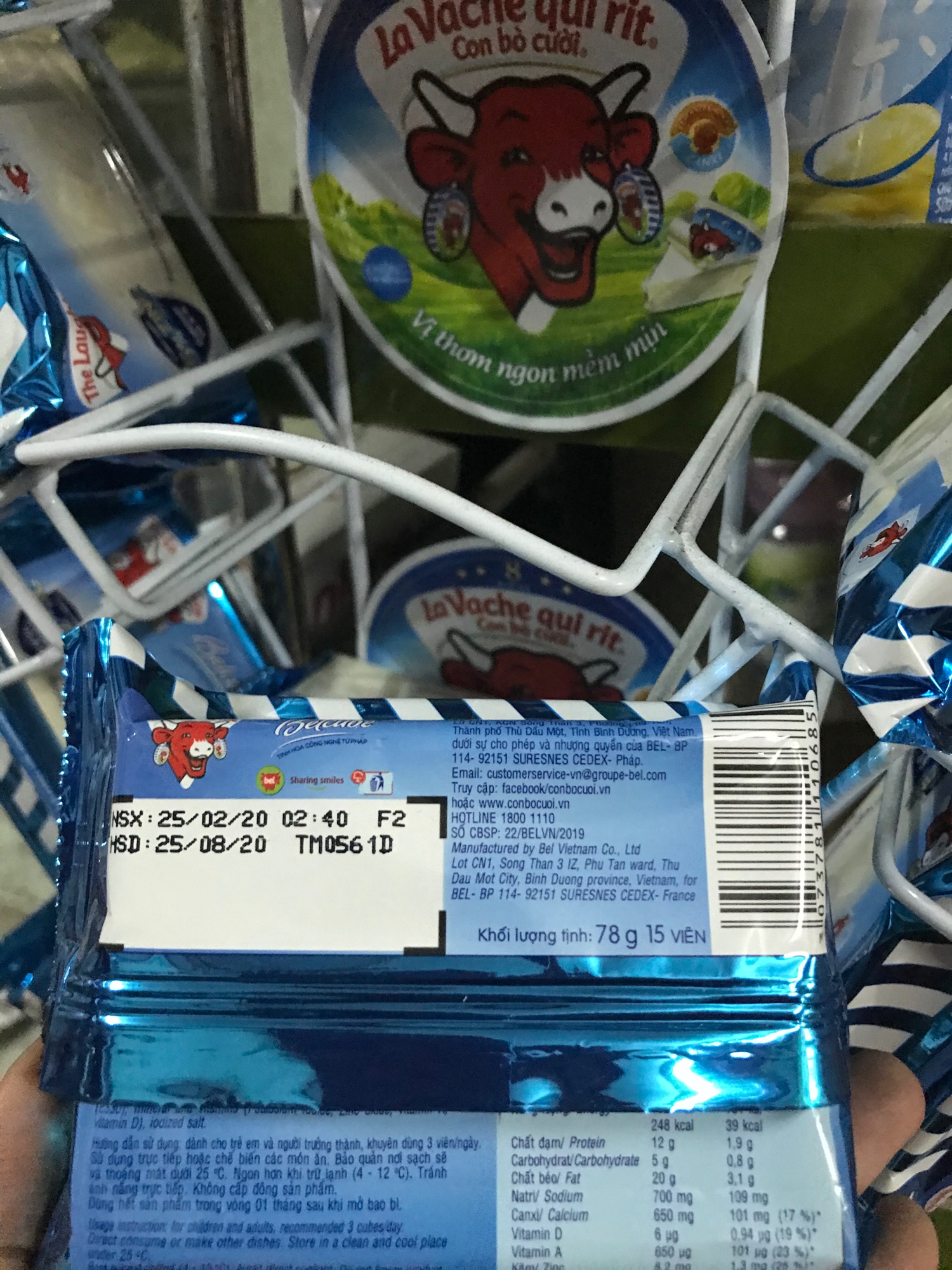 Phomai con bò cười vuông( date: 25/08/2020)