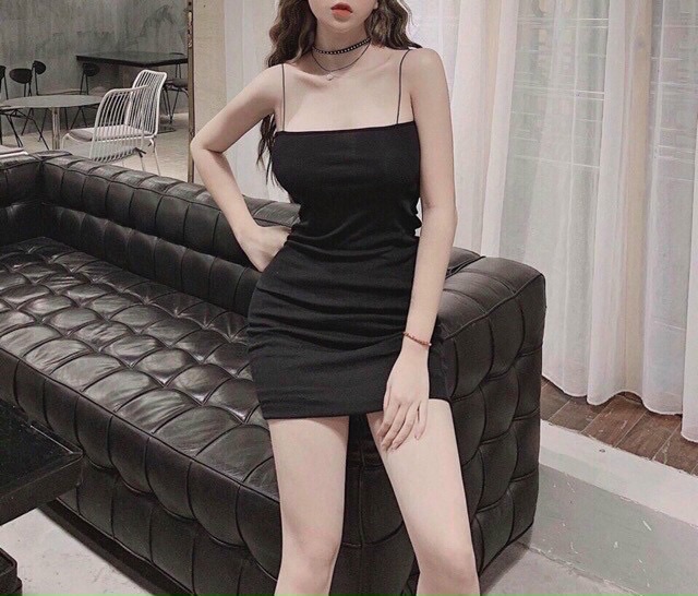 Váy body 2 dây dúm sườn tôn dáng