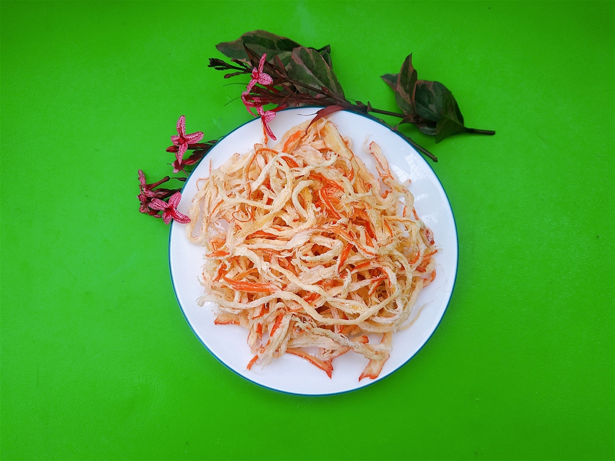 MỰC XÉ SỢI ĂN LIỀN ĐẦM SEN 100gr