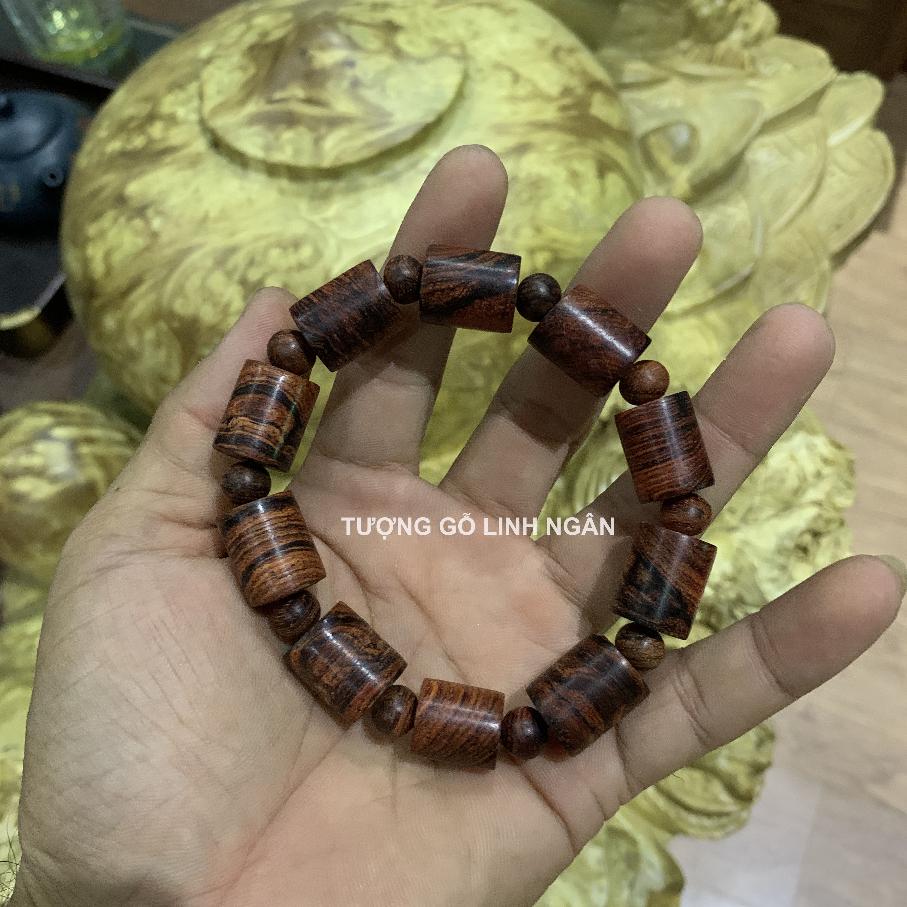 Vòng gỗ sưa 14 ly (sưa Lào, đốt trúc)