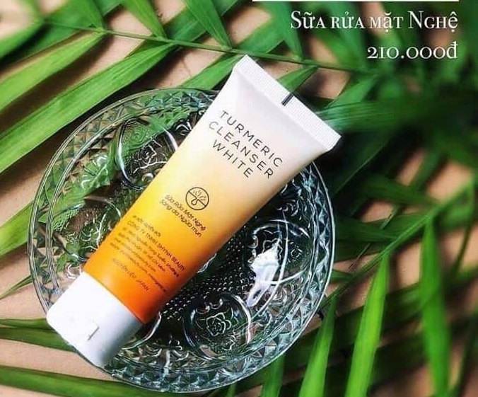 Sữa Rửa Mặt Nghệ Nhật Của Swhite Premium