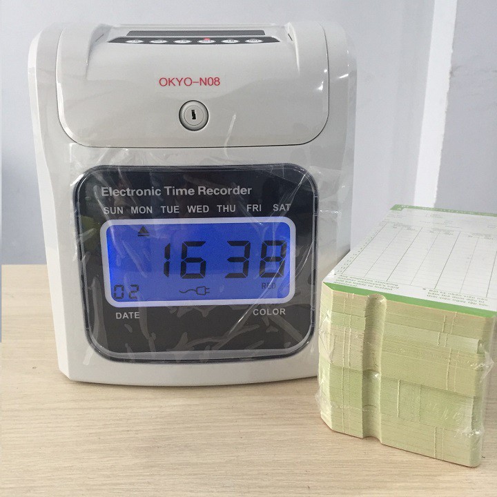 Máy chấm công Thẻ Giấy Okyo A08/N08 - Trắng xám, in kim, 6 cột, 3 ca làm việc, 8 năm bộ nhớ, tặng 200 thẻ
