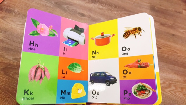 Sách Bé Học Tiếng Việt - 100 Từ Mới:Làng quê của em