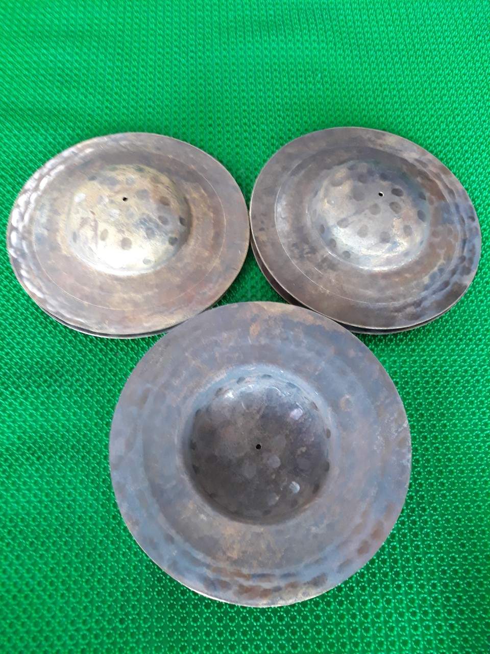 Nạo bạt chũm choẹ cái 24cm bằng đồng