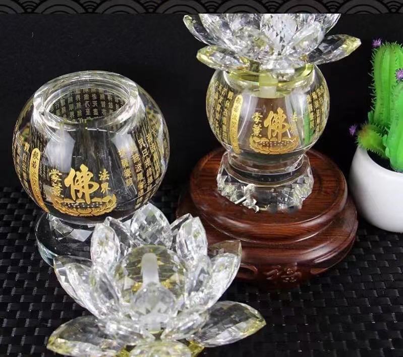 ĐÈN DẦU HOA SEN PHA LÊ SIZE NHỎ