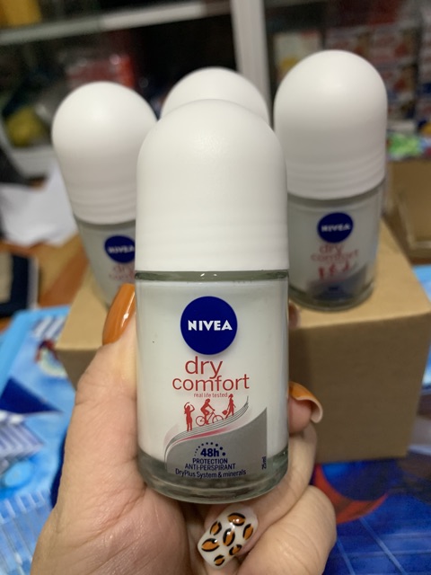 Lăn Ngăn Mùi Nữ Khô Thoáng Nivea 25Ml