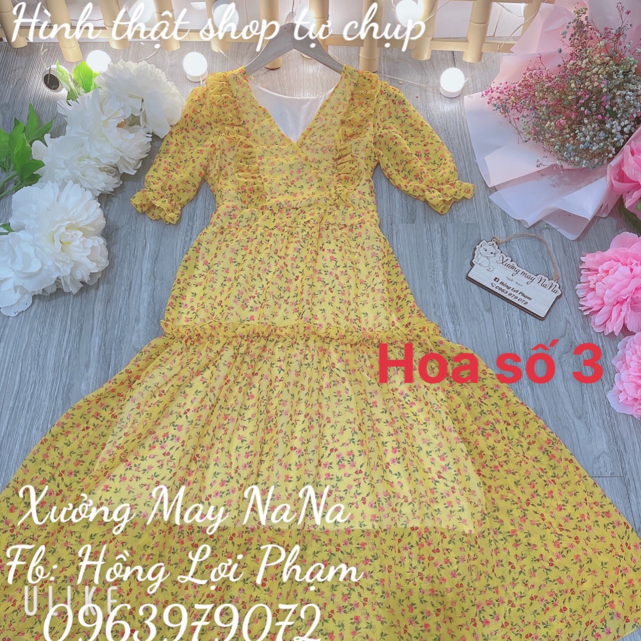 Đầm đắp chéo cổ v hoa nhí dễ thương