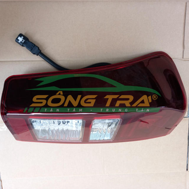 ĐÈN HẬU/ ĐÈN PHANH ISUZU DMAX 2015-2019