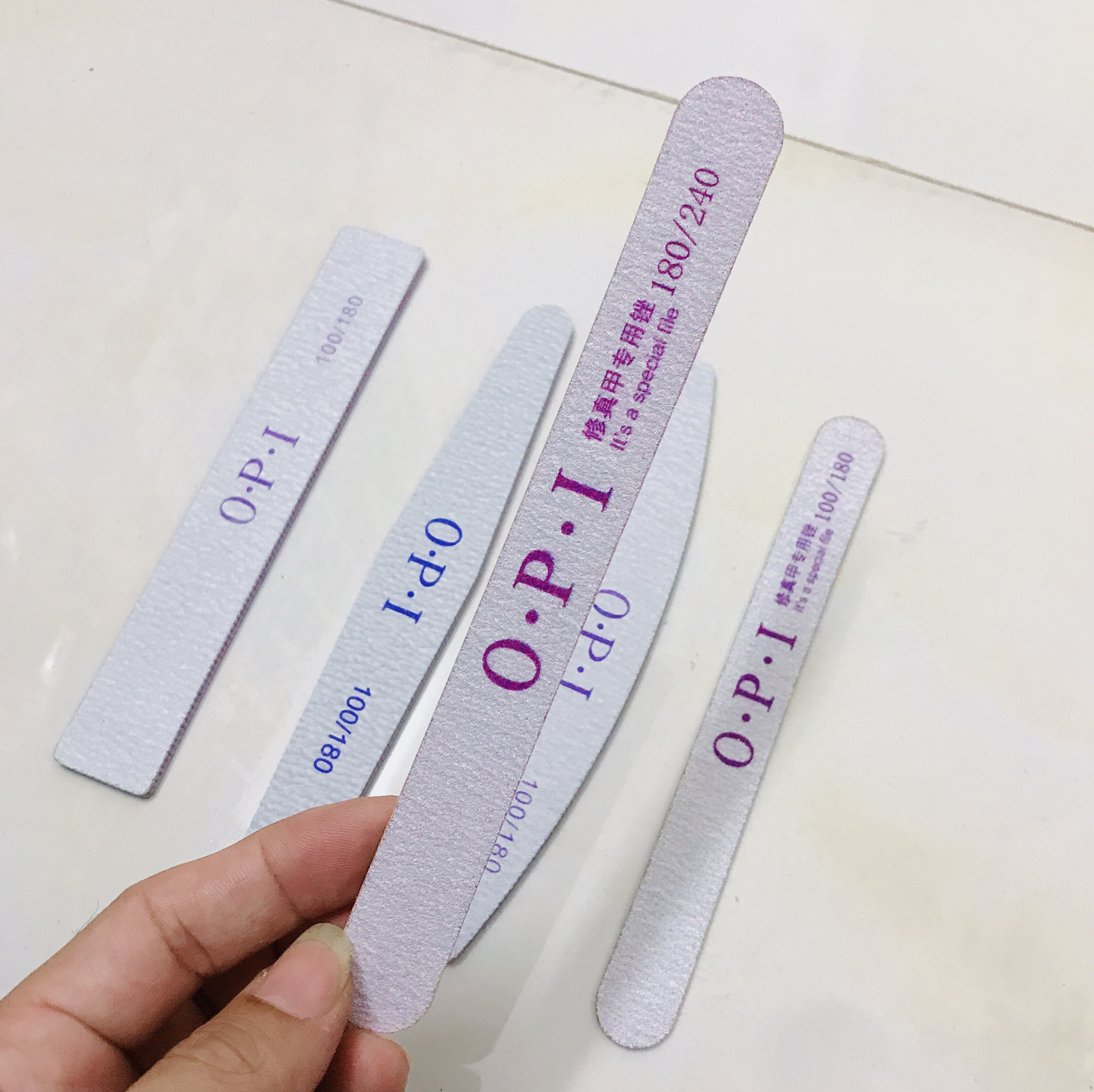 Dũa móng giả OPI 100/180