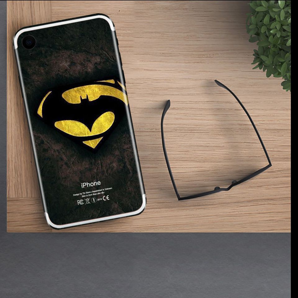 Miếng Dán Skin Cho Iphone Hình Người Dơi (Mã: Avg-0X1014)