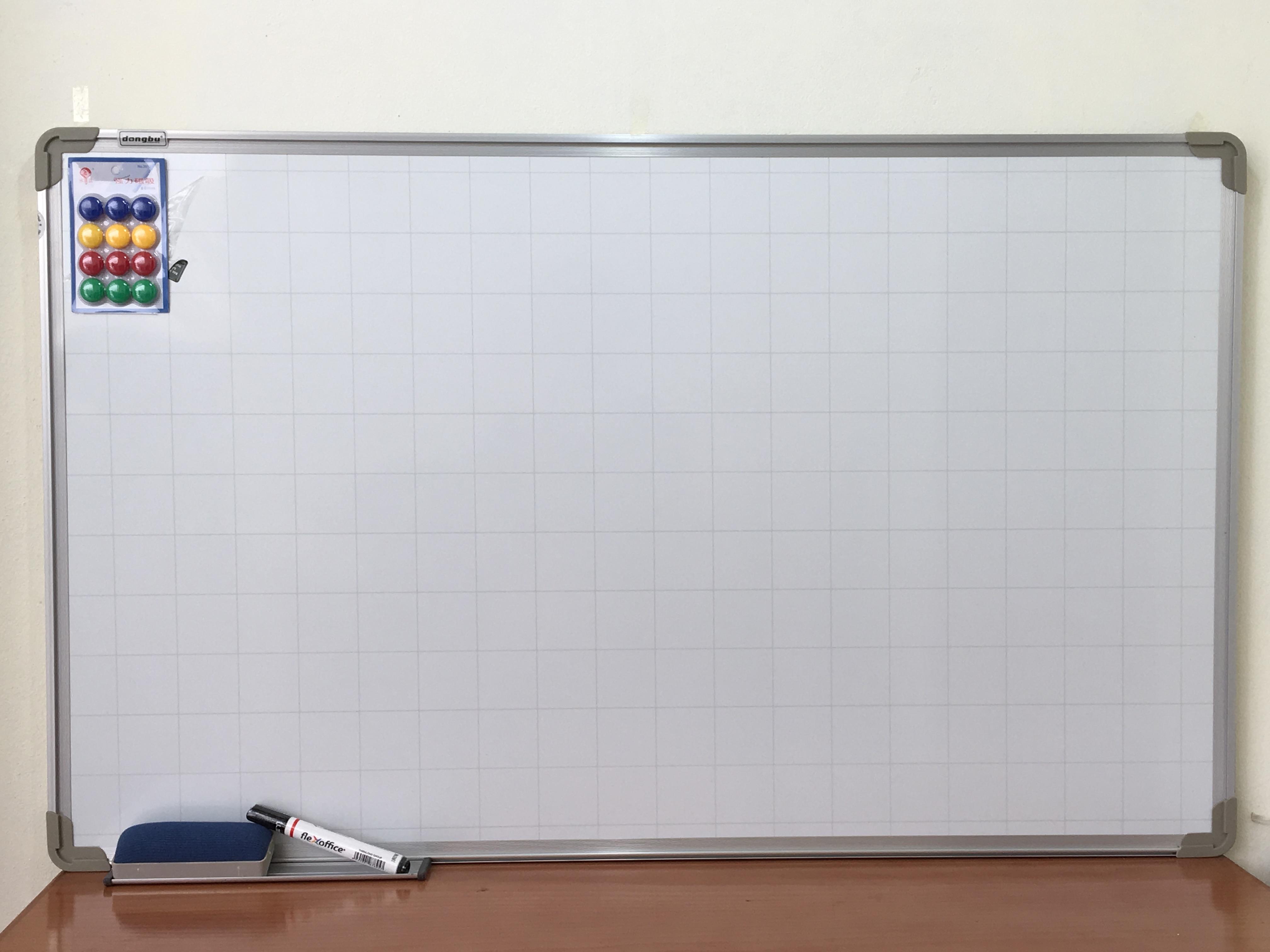 Bảng từ trắng Hàn Quốc 80x120 (tặng kèm bút dạ bảng, bông lau bảng và nam châm)