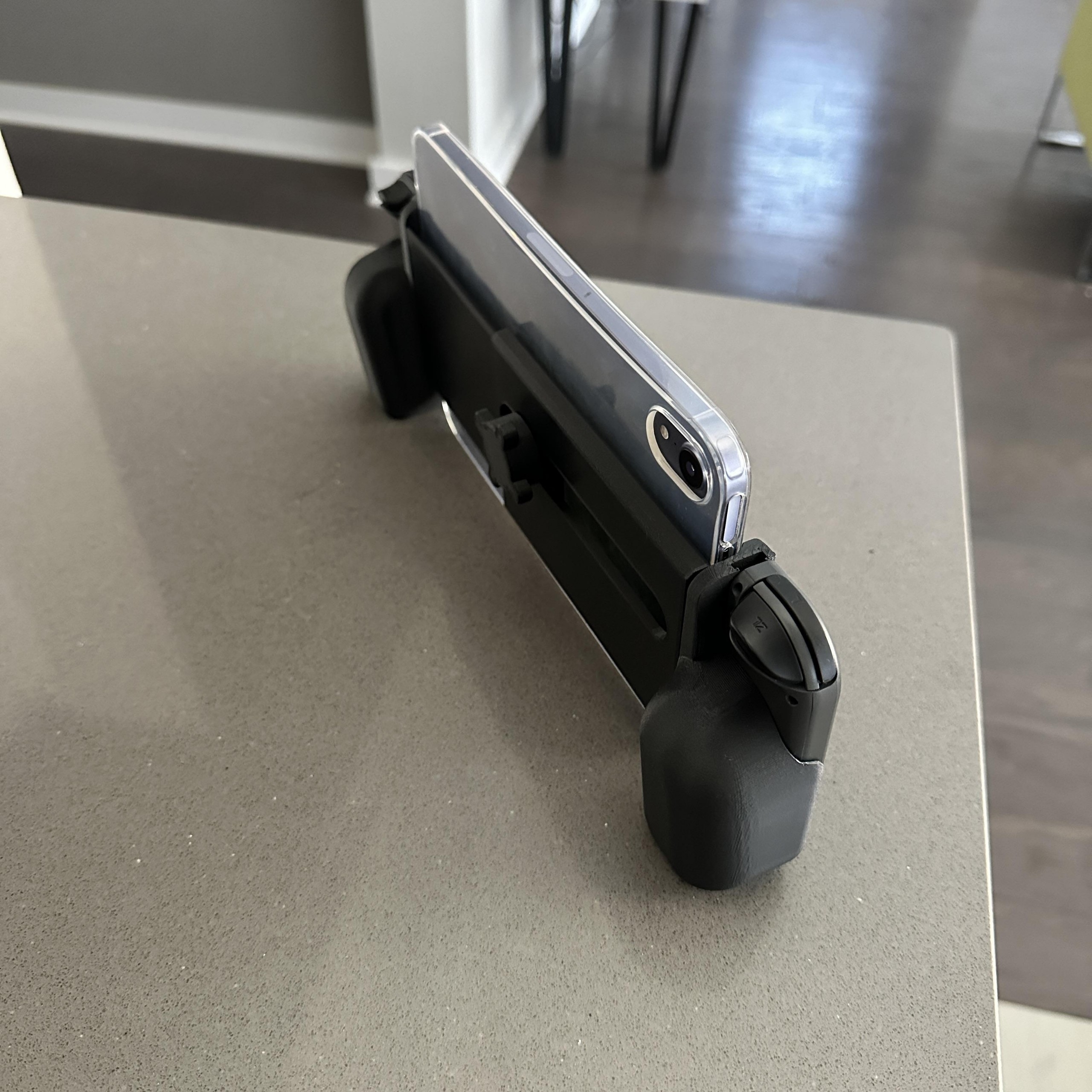 Ngàm gắn JoyCon cho iPad và iPad Mini