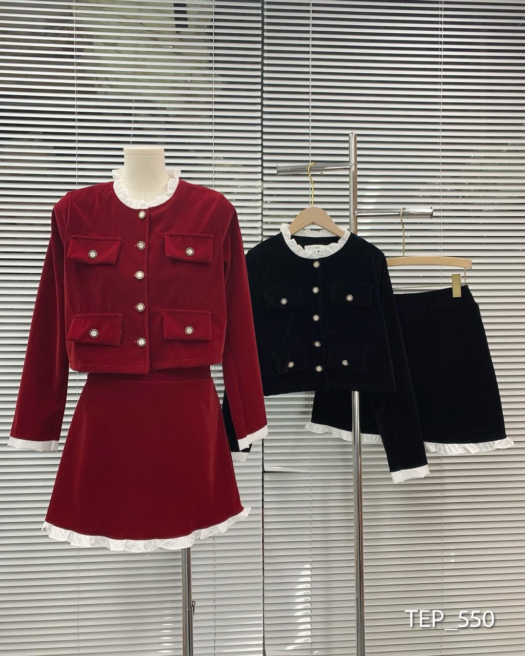 Set áo nhung lửng phối viền bèo mix chân váy chữ A - 247StoreFashion - Setnhungphoi550_P1K12