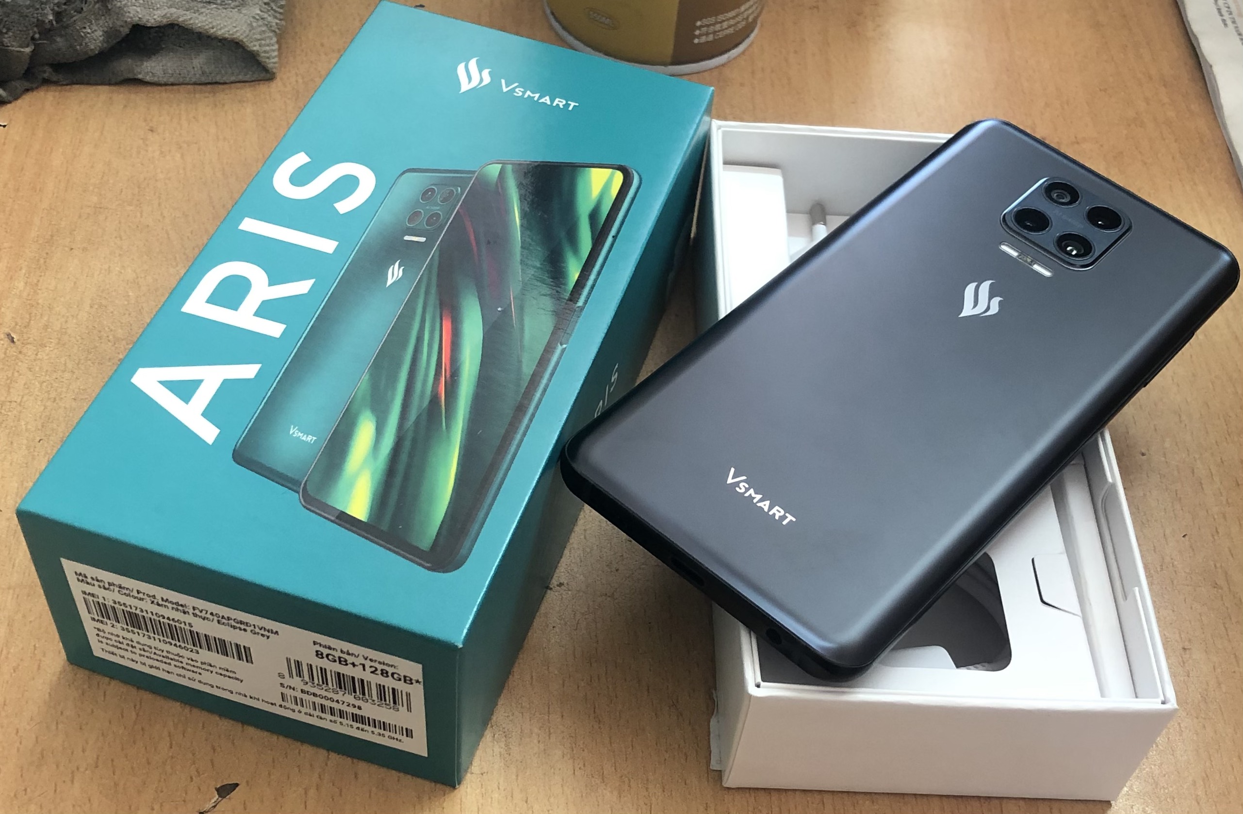 Điện Thoại Vsmart Aris (8gb/128gb)Hàng 99%