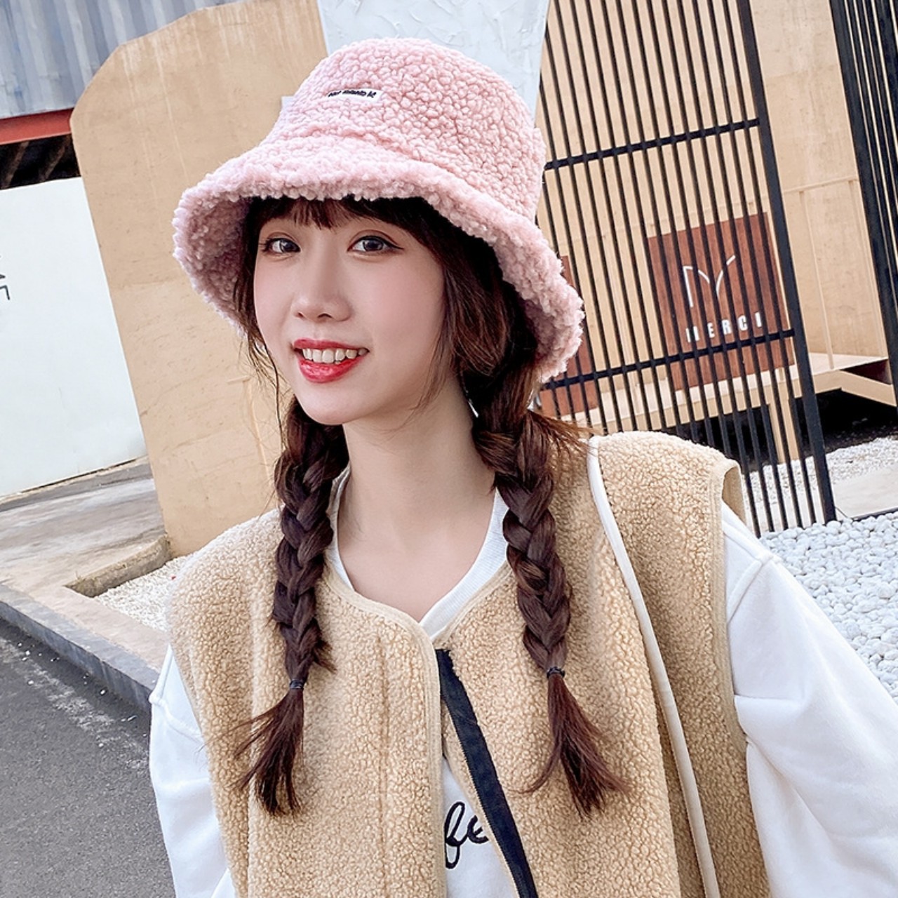 [SẴN]-☘ Mũ nón bucket lông cừu Ulzzang 01