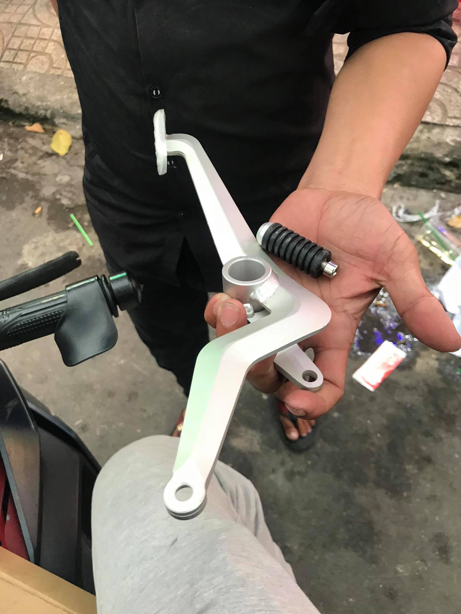 Cần số nhôm 2 chiều Ktech cho ex150 và Winner