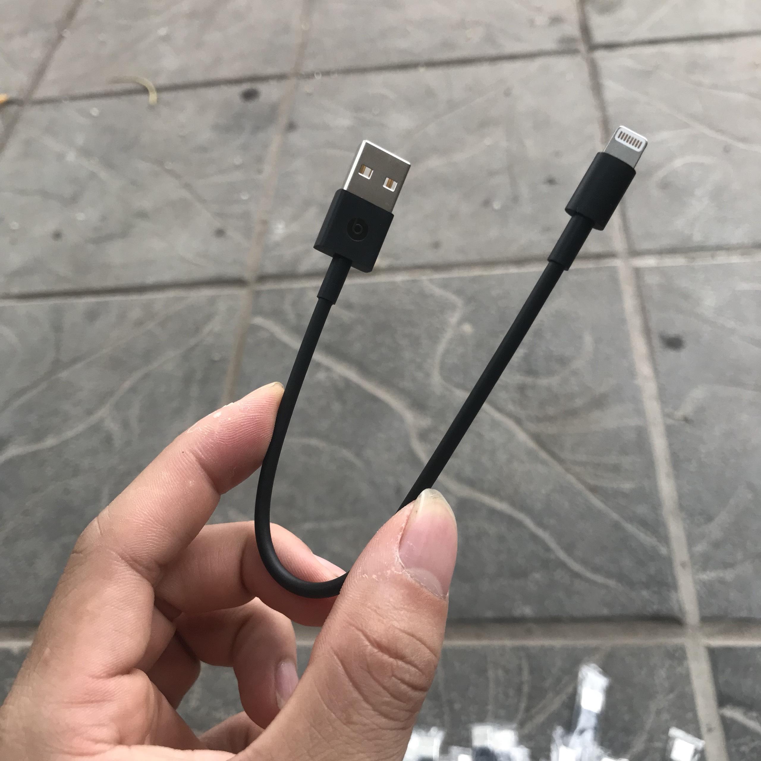 Cáp Ngắn Lightning Beats 20cm - Có MFI
