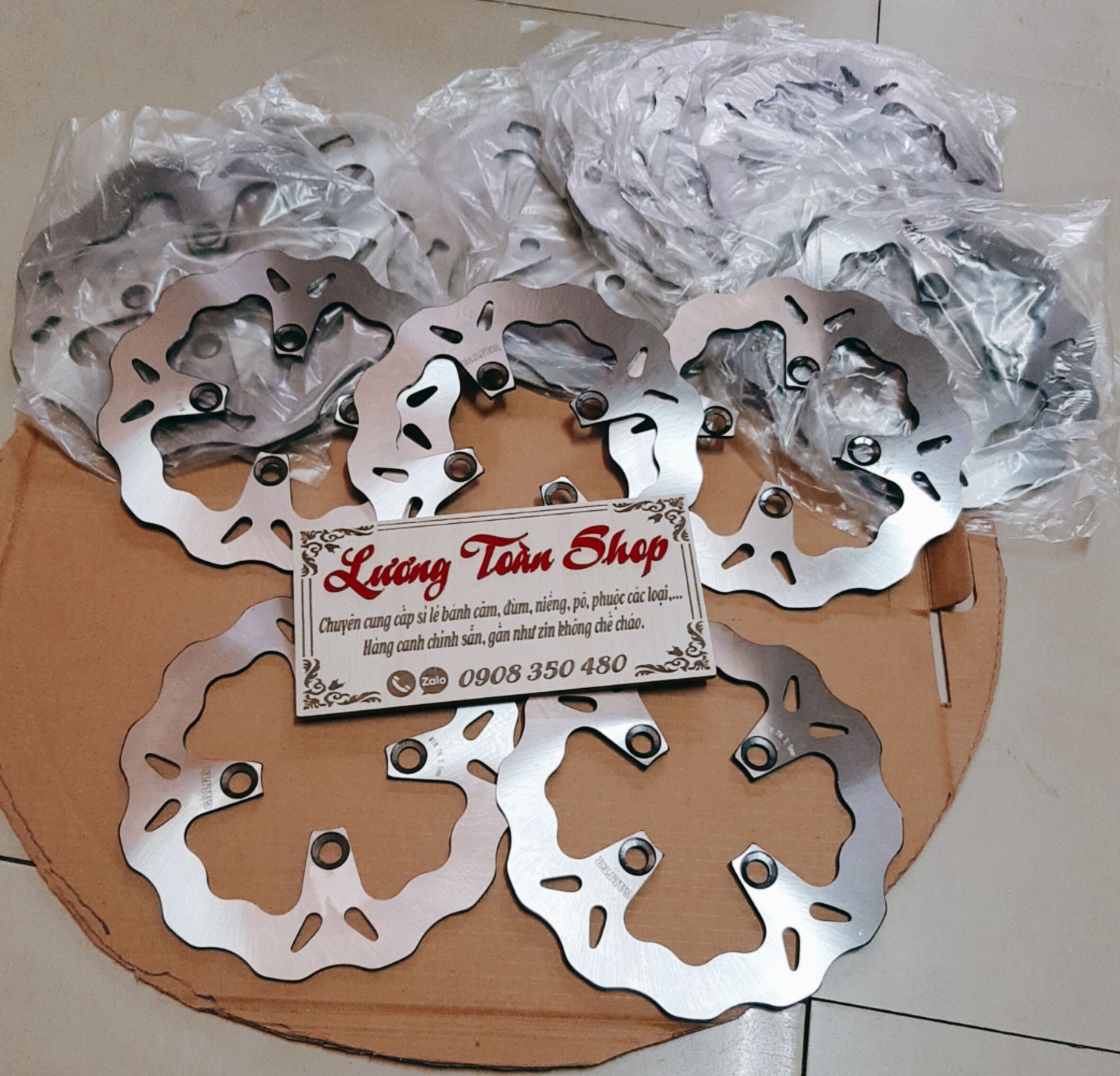 đĩa trước 19 cm . gắn cho vison,  vario