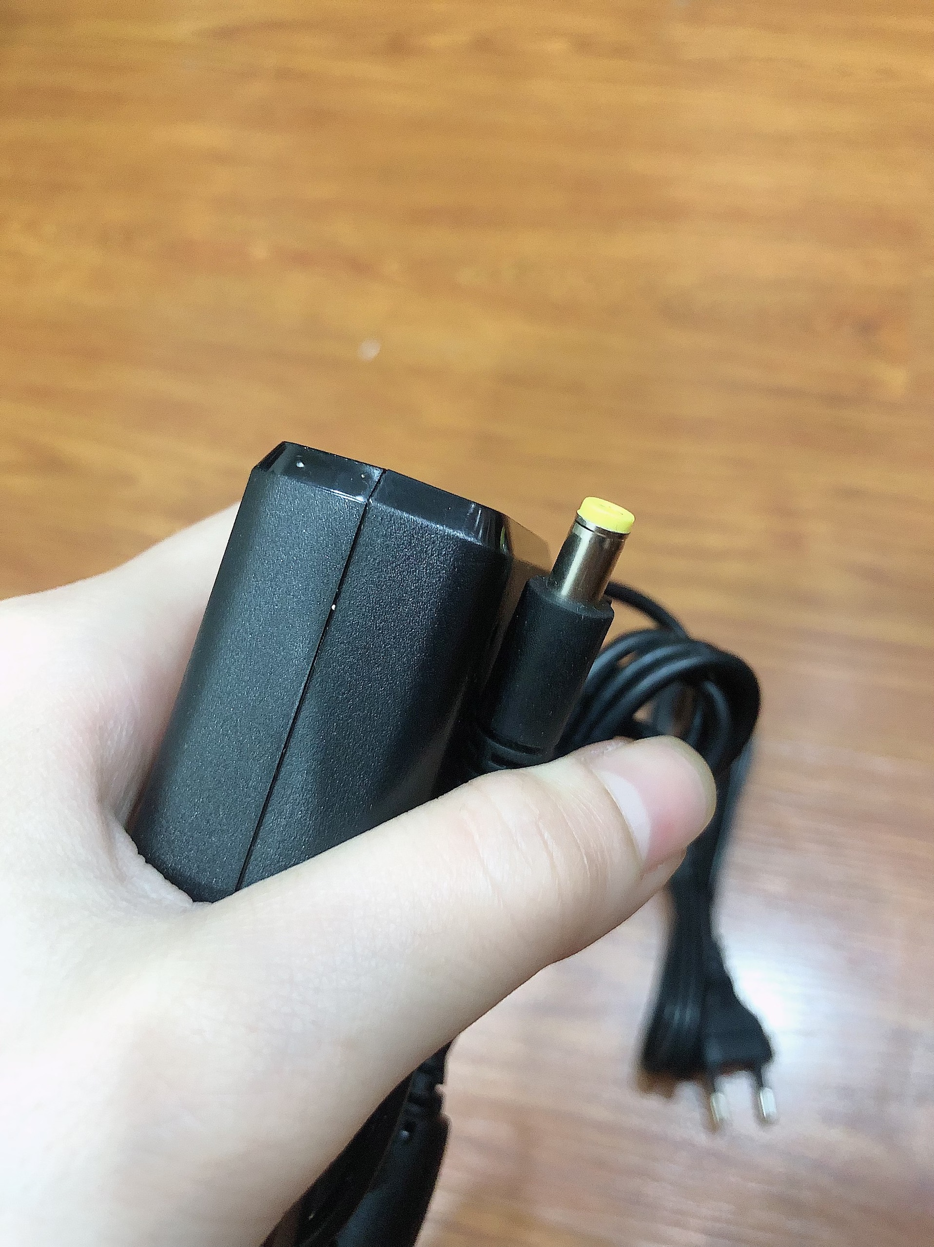 Adapter-Nguồn Boss Katana Mini (bộ nguồn bảo hành 12 tháng)