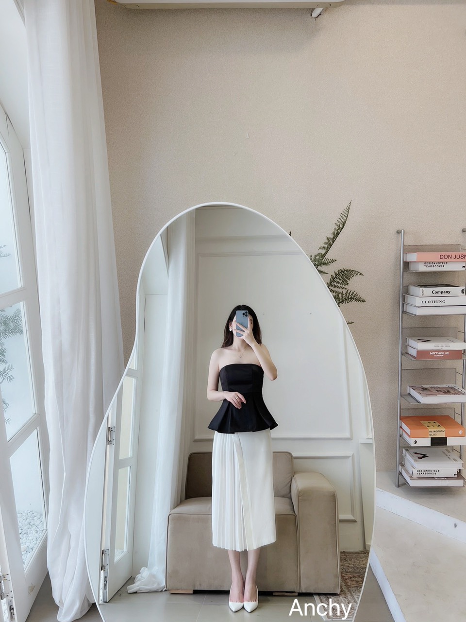 Áo quây đen xòe - AT002