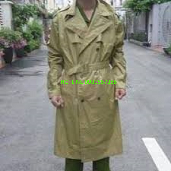 Raincoat shoots motor military-need cover quality