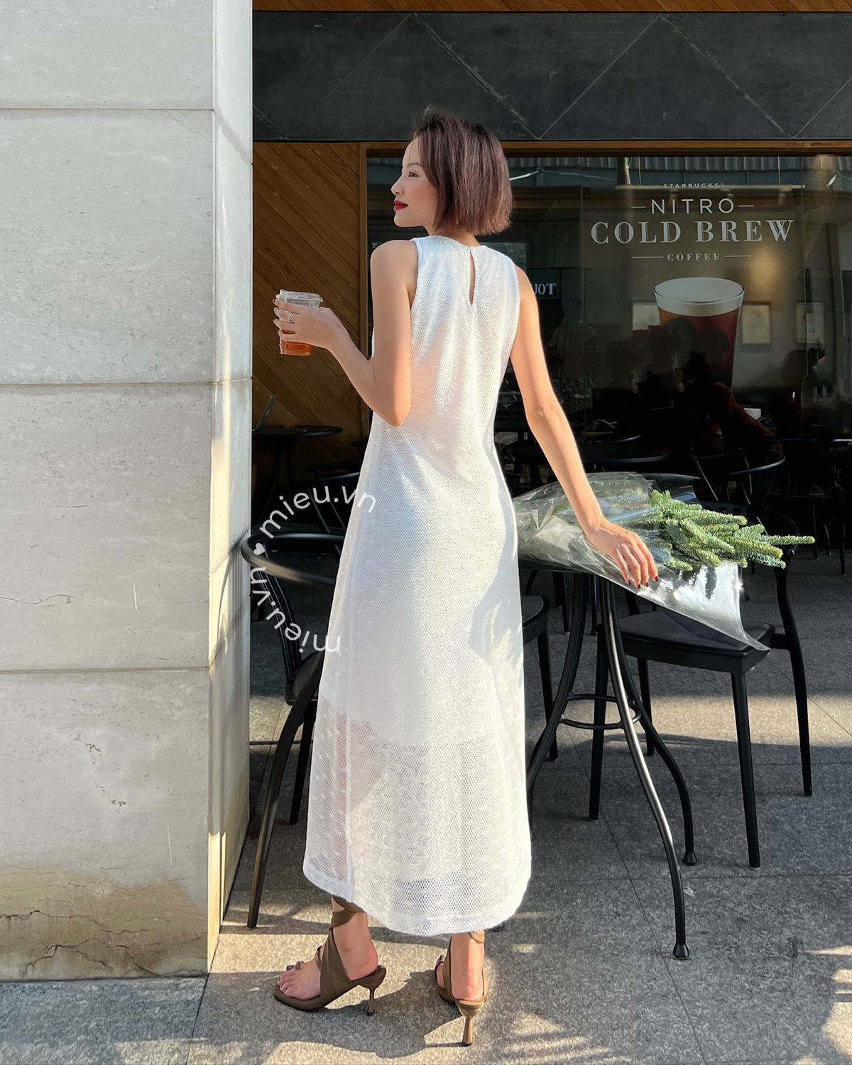 Đầm midi lưới sát nách hai màu MIEU - JJ08