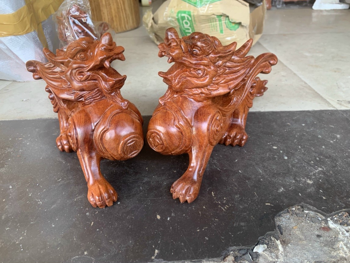 Cặp tỳ hưu gỗ hương ngang 30cm