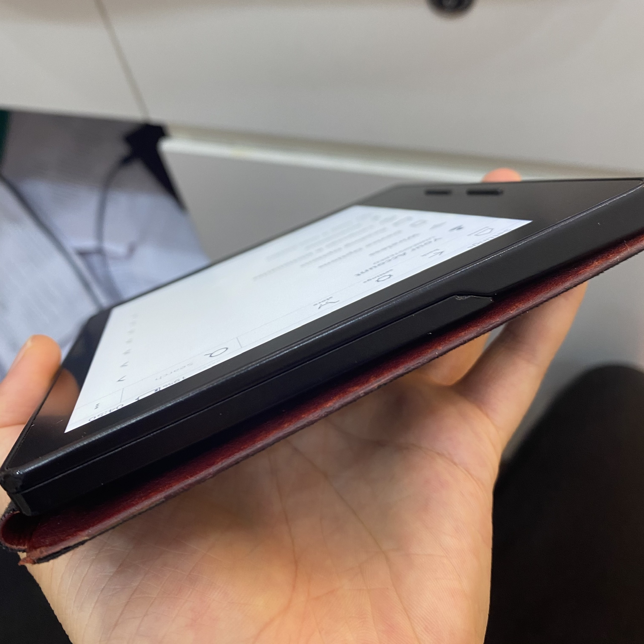 Máy đọc sách Kindle Oasis 1 Likenew
