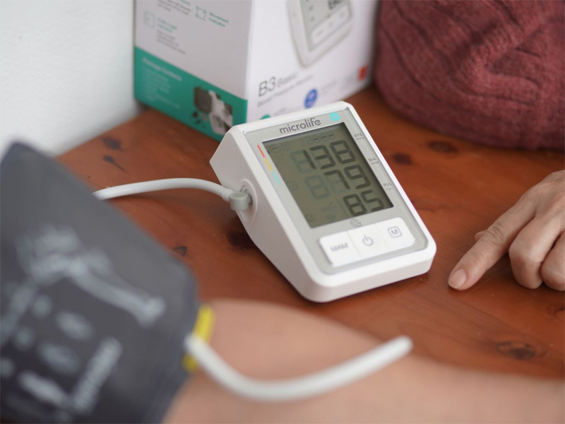 Máy Đo Huyết Áp Bắp Tay- Microlife B3 Basic